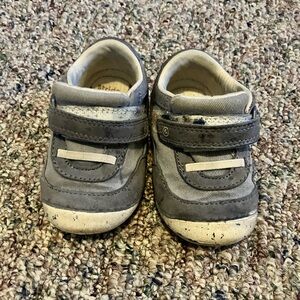 Stride Rite Gray and Cream Baby Walkers